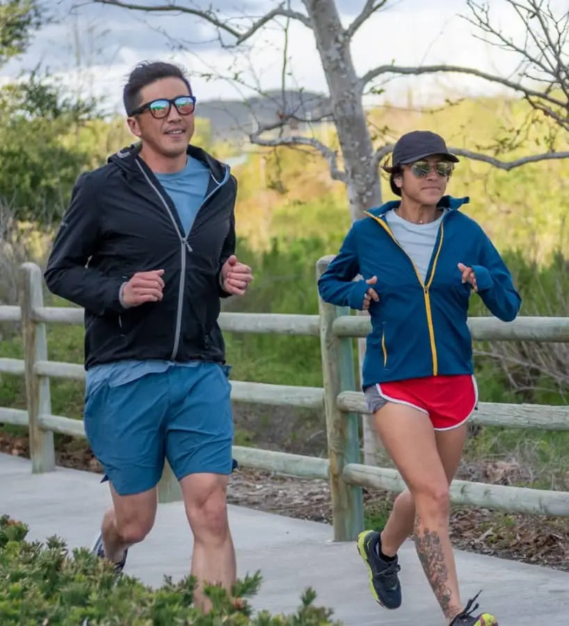 The Complete Guide to Choosing the Right Running Jacket – Nathan Sports