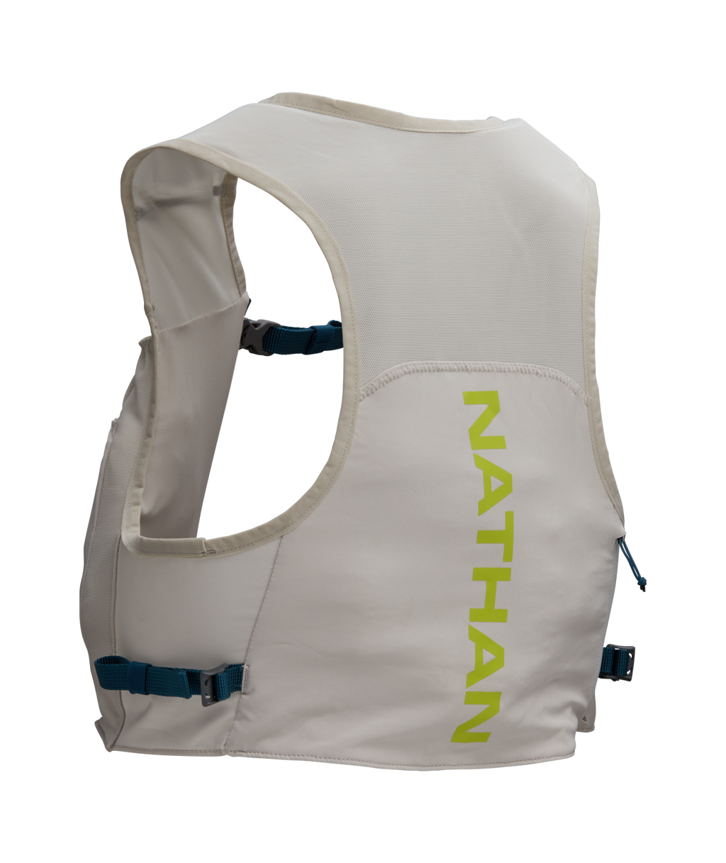 Pinnacle FeatherLite 1.5 Liter Hydration Vest Nathan Sports