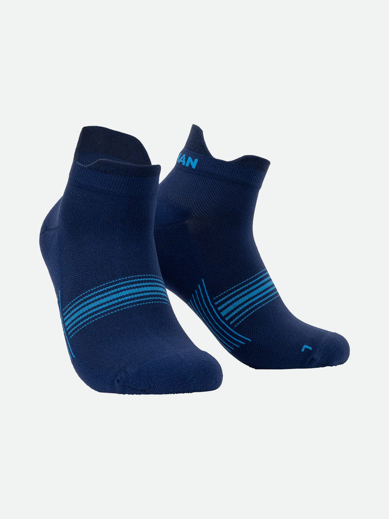 Nathan Speed Tab Low Cut Socks – Peacoat Blue – Hero