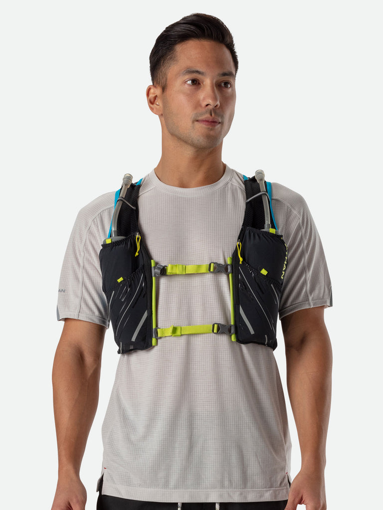 Nathan Pinnacle 4 Liter Men's Hydration Race Vest - Black/Finish Lime Green - Male Runner Front View
